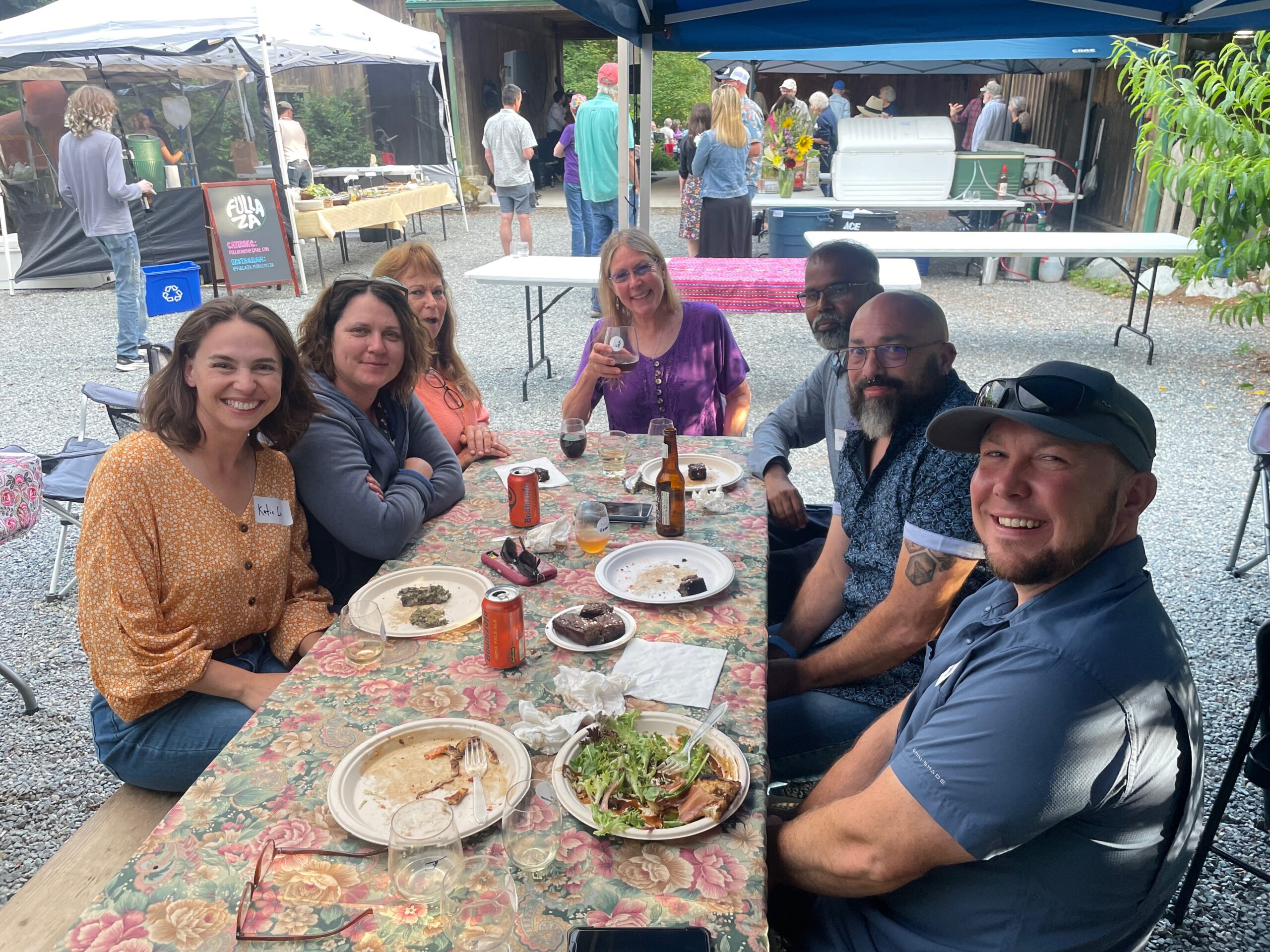 Queen breeding luminaries. Photo Credit: Jay Evans